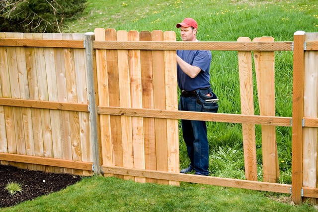 Fencing Caterham, Chaldon, Woldingham, CR3